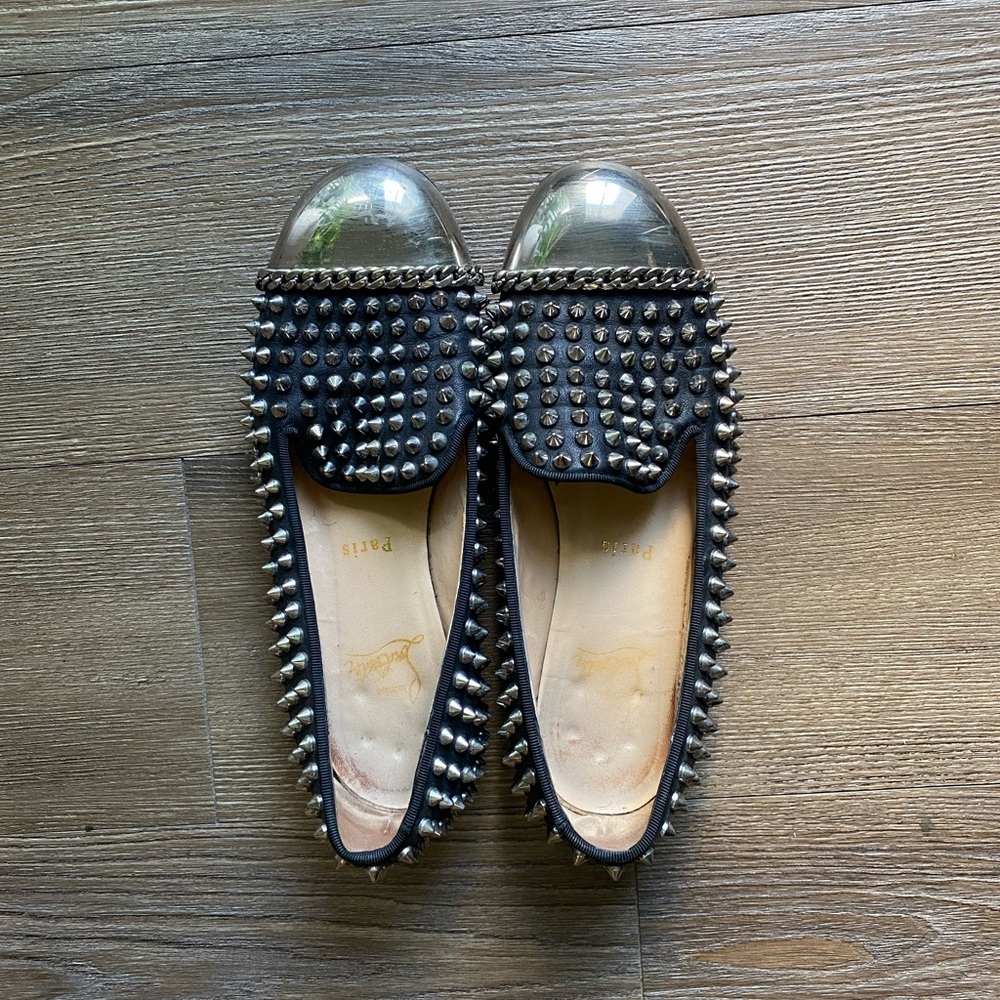Louis Vuitton Spiked Loafer Cap Round Toe - Size 7